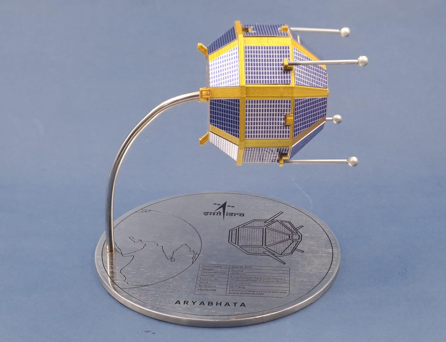 Aryabhata | 50th Anniversary 1:18 Model | India's First Satellite - Globe - Indic Inspirations