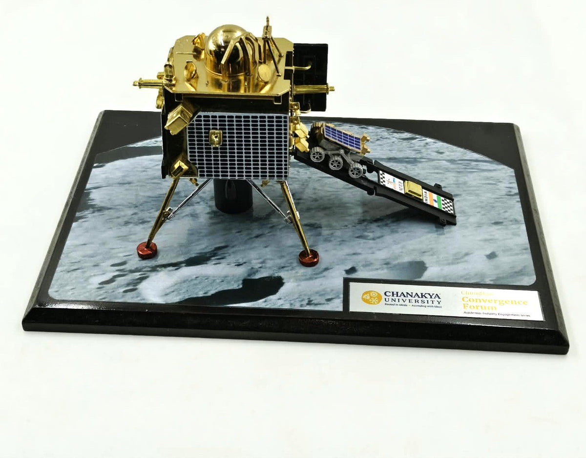 Chandrayaan 3 | Metal Diecast Vikram Lander Scale Model with Base - scale model - Indic Inspirations