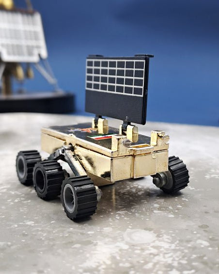 Chandrayaan 3 | Pragyaan Rover Fridge Magnet - rocket models - Indic Inspirations
