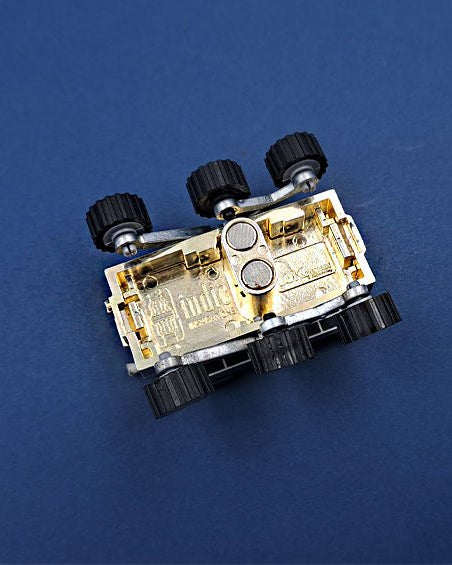 Chandrayaan 3 | Pragyaan Rover Fridge Magnet - rocket models - Indic Inspirations