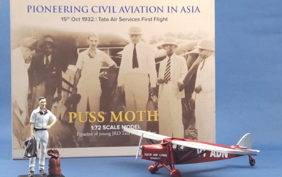 JRD Tata First Flight | 1:72 Scale Model of Puss Moth - flight models - Indic Inspirations