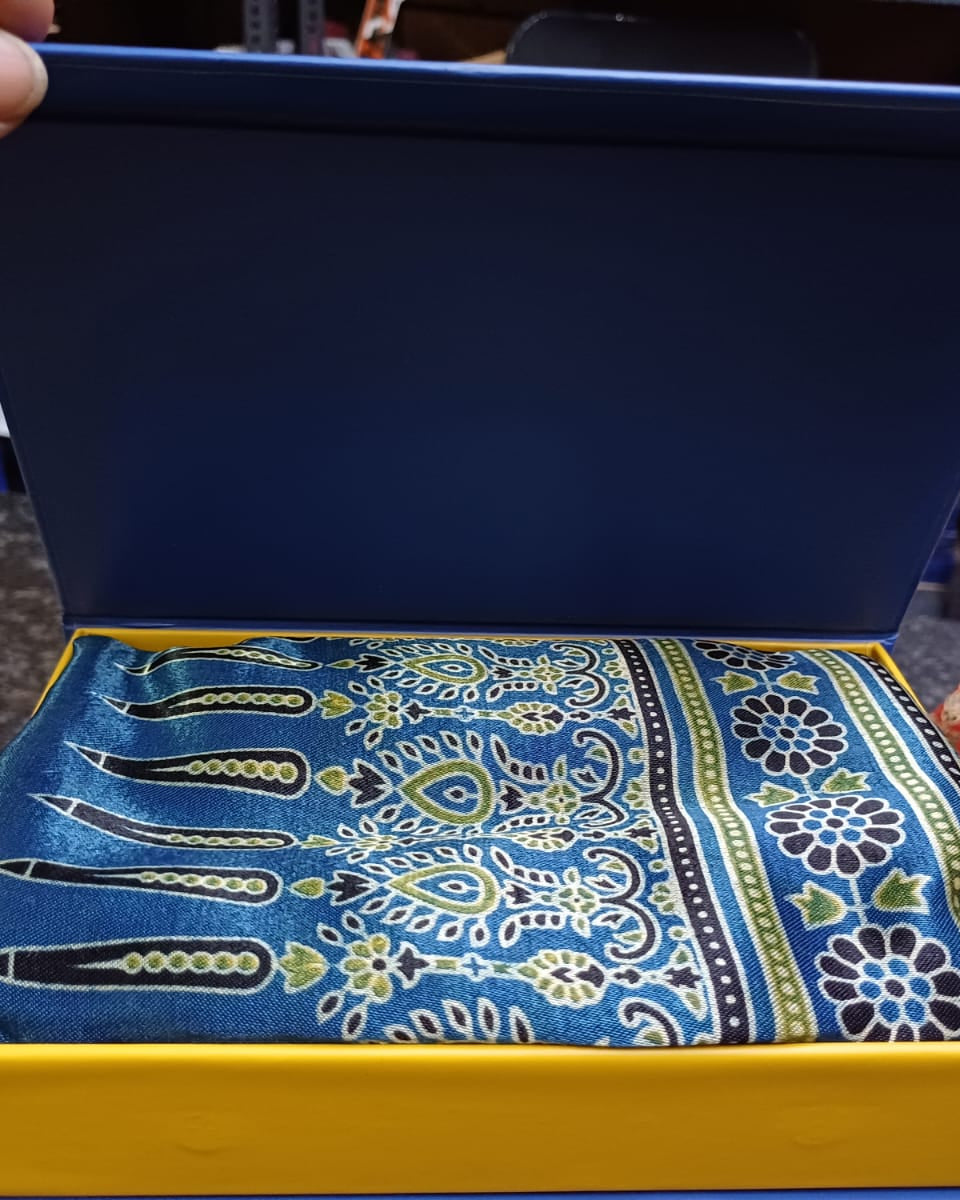 Mashu Printed Stole - Necktie with pocket square gift set - Indic Inspirations