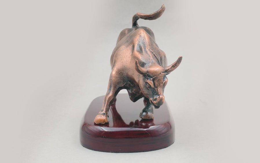 BSE Bull Metal Model | Mumbai - Dance awards - indic inspirations