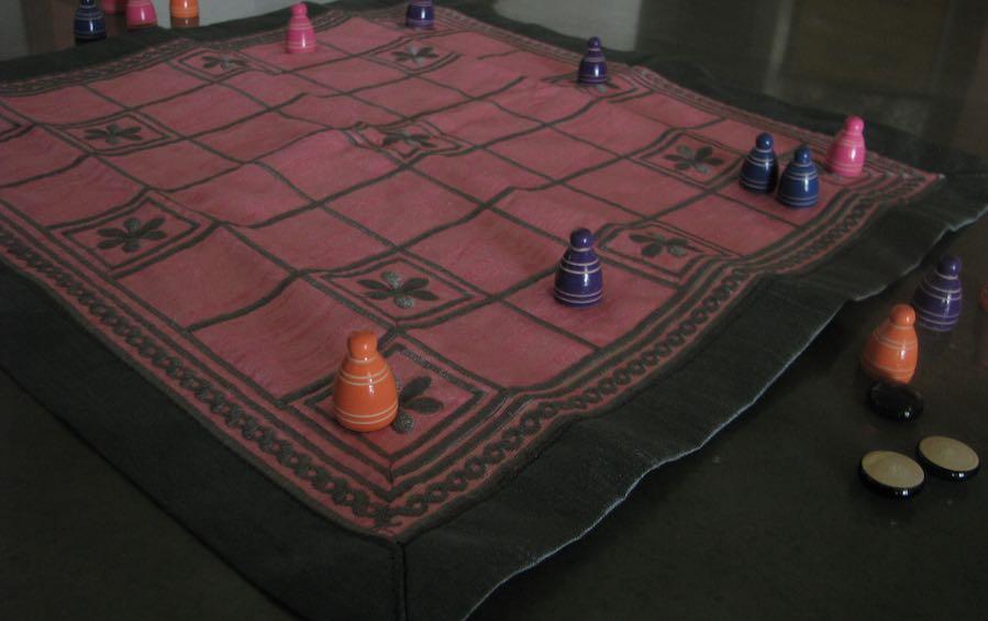 Chaukabara 7 House - Games - indic inspirations