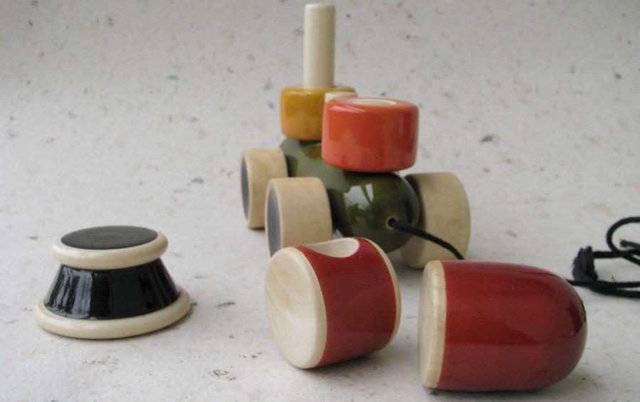 ENGINE STACKER & PULL ALONG - Wooden Toy - indic inspirations