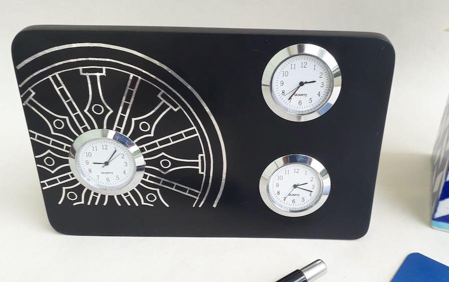 KONARK SUN TEMPLE World Clock - Desk clocks - indic inspirations