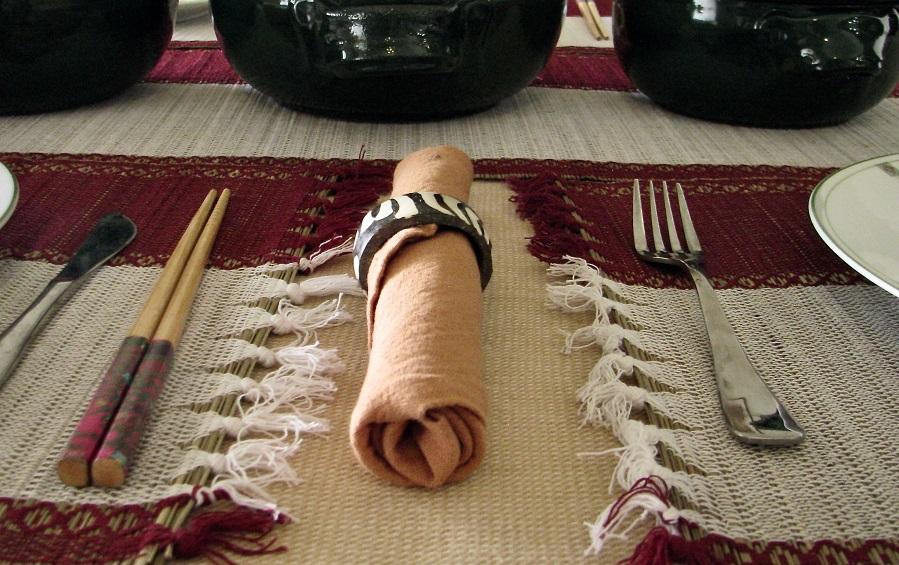 Madur Table Runner Mat Set Red - table runner and mat sets - indic inspirations