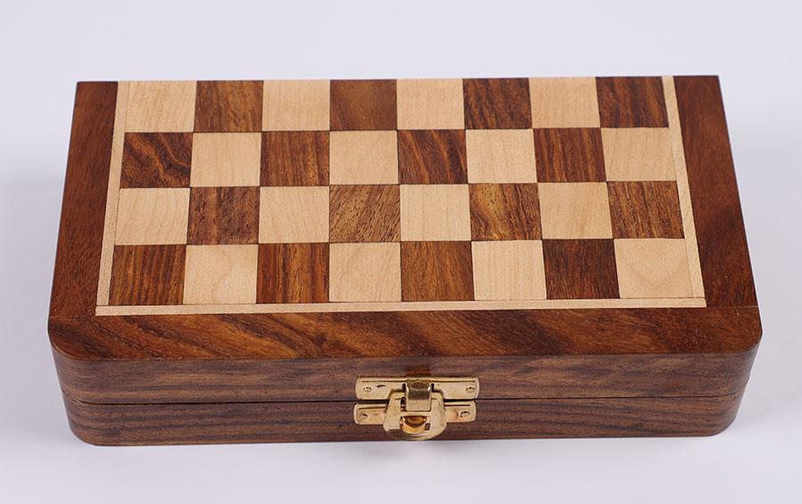 MAGNETIC CHESS SET - Chess Sets - indic inspirations