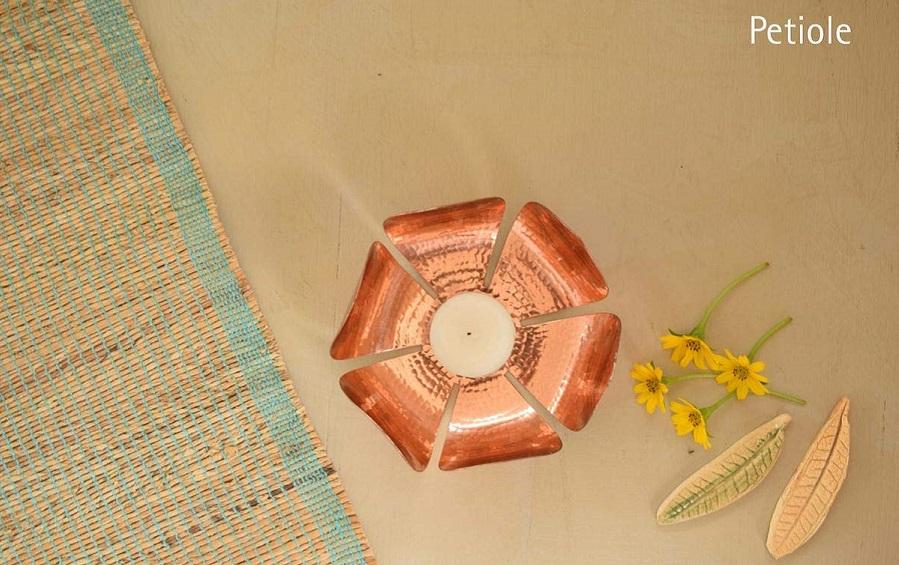 PETIOLE - T-LIGHT - Candle-holders - indic inspirations