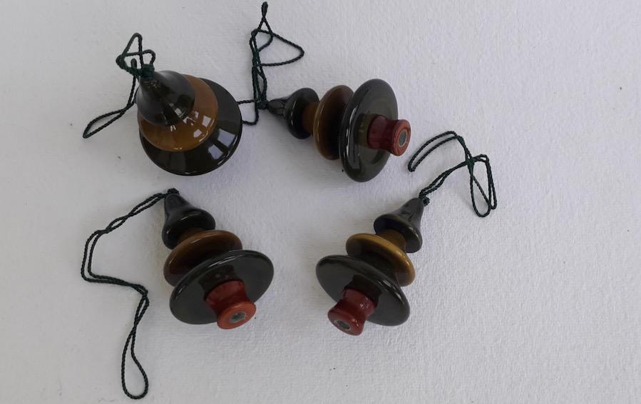 Wooden Christmas Decor : PINE ( Set of 4) - Décor hanging - indic inspirations