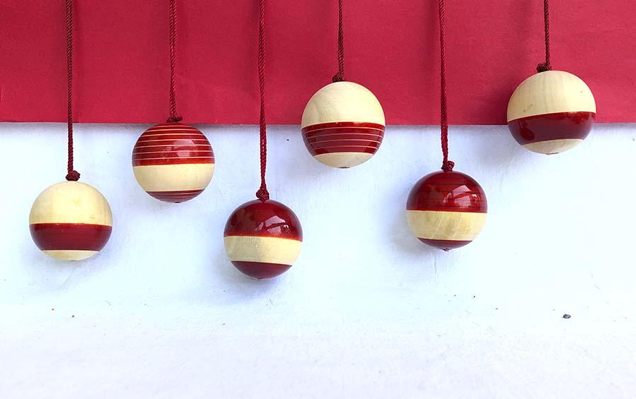 Wooden Christmas Decor : YULTIDE BAUBLES – Red (Set of Six) - Décor hanging - indic inspirations