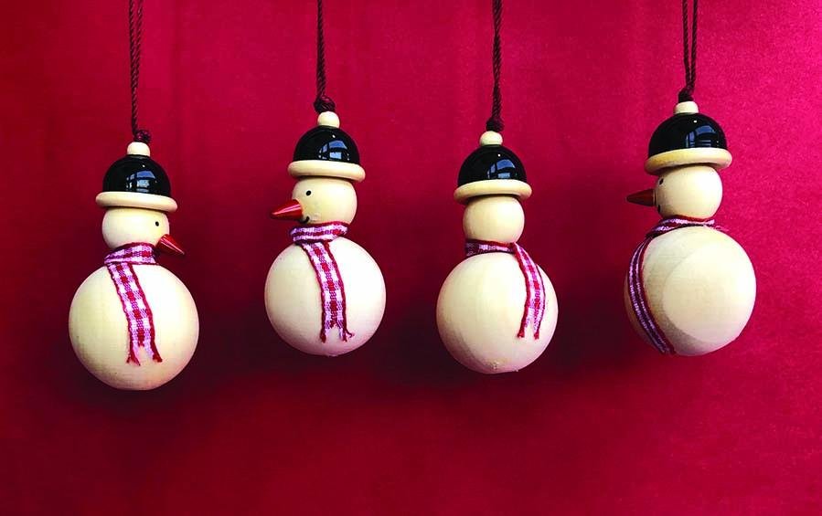 Wooden Christmas Décor : YULTIDE SNOWMAN (set of 4) - Décor hanging - indic inspirations