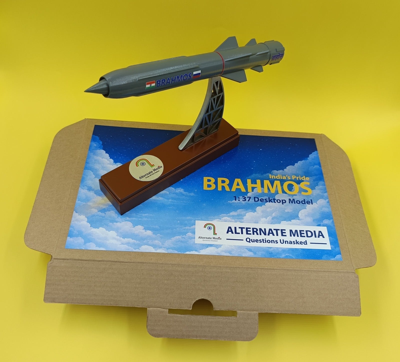 BrahMos | Desktop 1:66 Scale Model - Scale Model – Space & Aerospace - Indic Inspirations