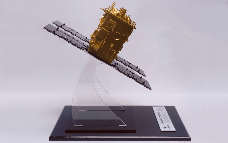 Isro Modles Buy ISRO SpaDeX | Rendezvous in Space | Scale Model Online - VYOM ...