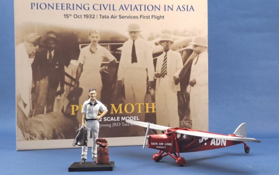 JRD Tata First Flight | 1:72 Scale Model of Puss Moth - flight models - Indic Inspirations