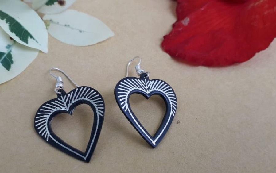 Black Silver Earrings with Bidri Work - Heart - Earrings - indic inspirations