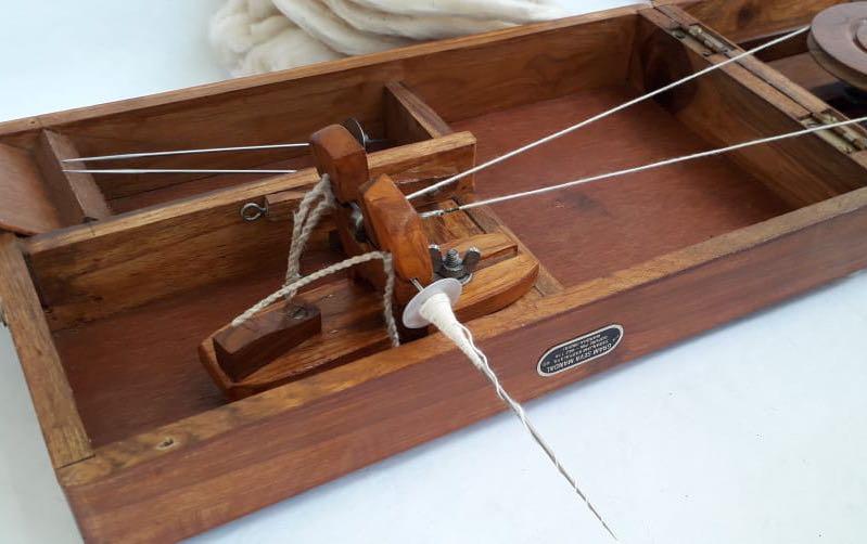 Box Charkha- Spinning Wheel - Spinning wheels - indic inspirations