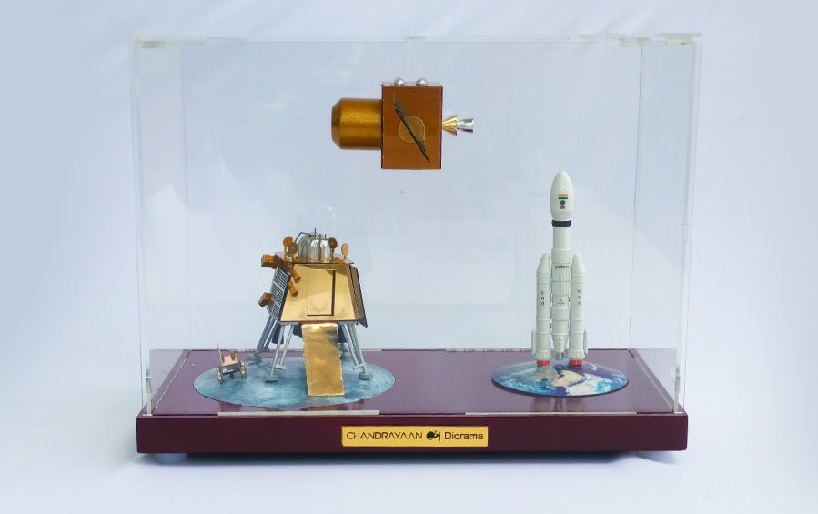 Chandrayaan 3 Diorama | 4 artefacts - rocket models - indic inspirations