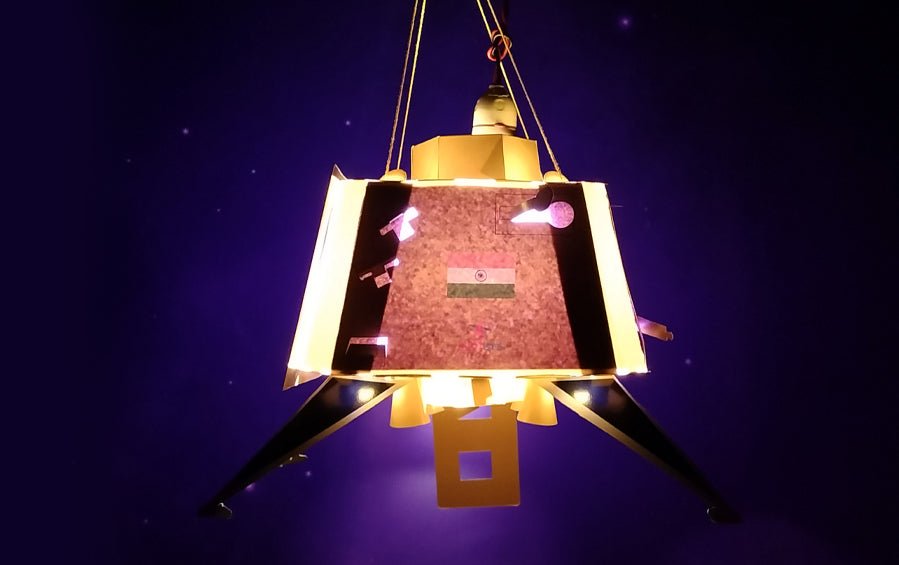 Chandrayaan 3 | DIY Vikram Lander Akash Kandeel - DIY Lanterns - indic inspirations