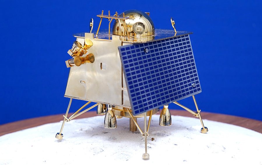 Chandrayaan Vikram Lander Scale Model - rocket models - indic inspirations
