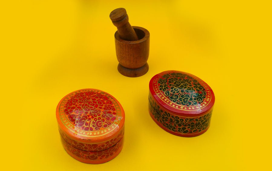 Christmas set – Mortar+Pestel & Kashmiri Oval Boxes - Festival Gift Hampers - indic inspirations