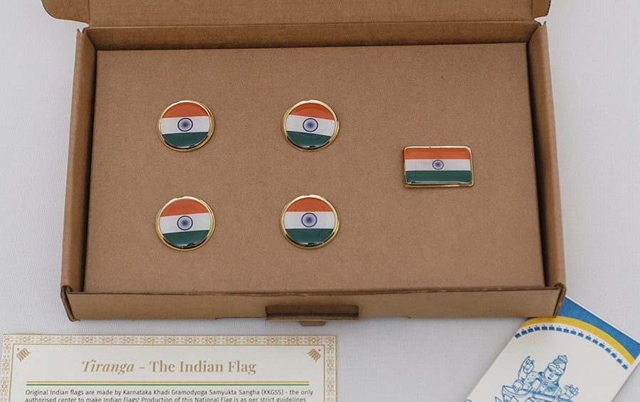 INDIAN FLAG LAPEL PINS ROUND (L) - Set of 5 - Lapel Pins - indic inspirations