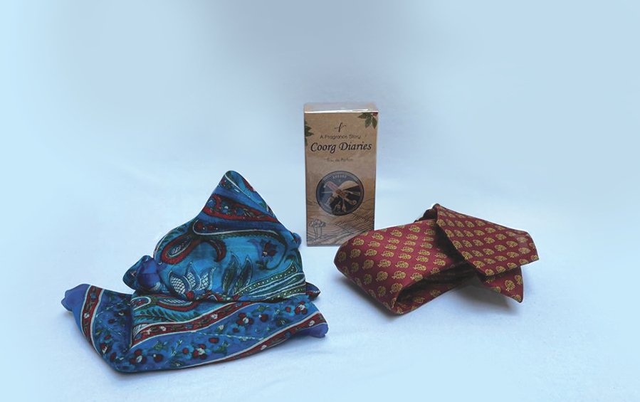 Karnataka Arts & Crafts Gift Set (S) - Gift packs - indic inspirations