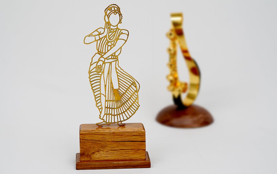 KUCHIPUDI | Dance Souvenir - Dance awards - indic inspirations