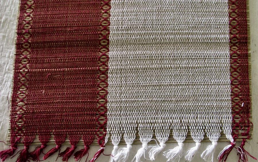 Madur Table Runner Mat Set Red - table runner and mat sets - indic inspirations