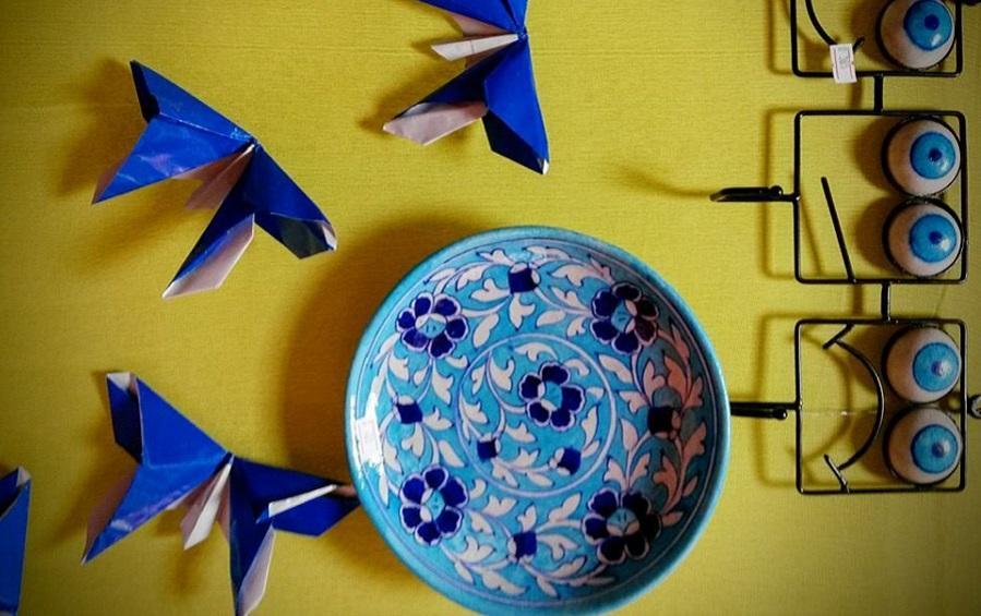 Medium Wall Plate Light Blue - Wall plates - indic inspirations