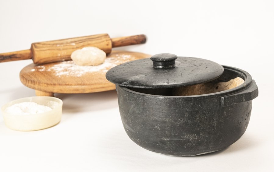 Soapstone Chapatti Box - 2 Lit - Casseroles - indic inspirations