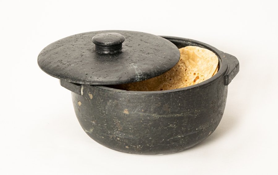Soapstone Chapatti Box - 2.5 Lit - Casseroles - indic inspirations