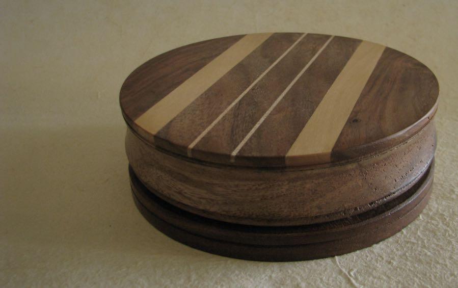 TRAVEL ROSEWOOD CHESS SET - Chess Sets - indic inspirations